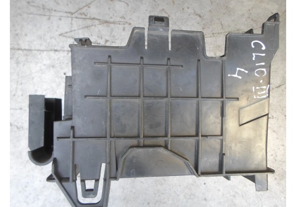 Ящик акумуляторної батареї Renault Clio III, 8200314272